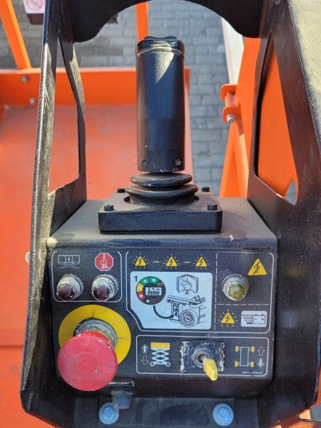 Ножична работна платформа podnośnik nożycowy elektryczny 8 m JLG 6RS: снимка 7