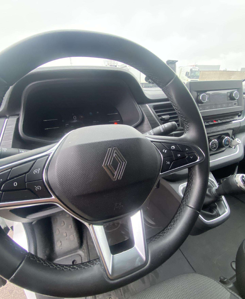 Renault Trafic - Микробус, Пътнически бус: снимка 4 Renault Trafic - Микробус, Пътнически бус: снимка 4