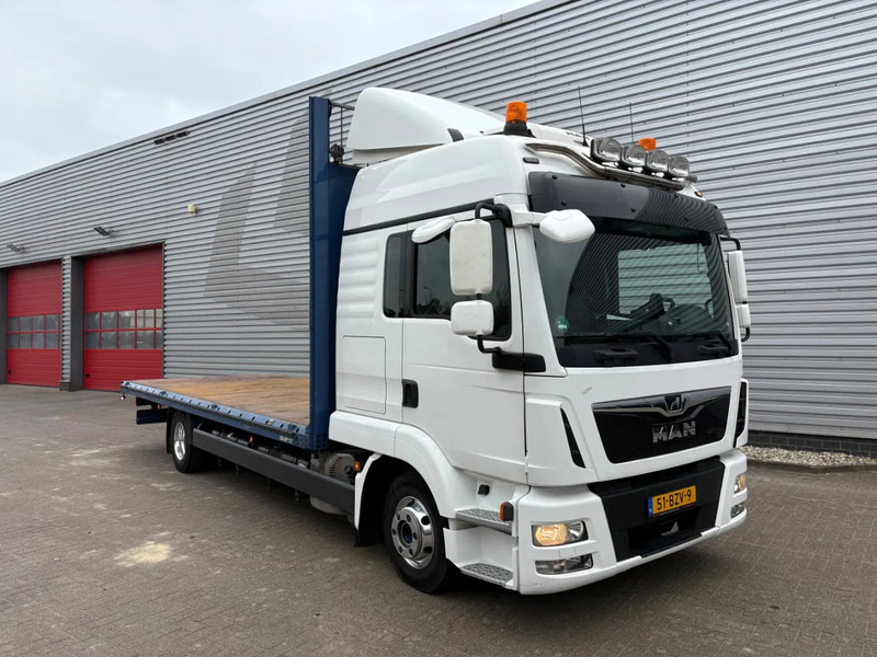 MAN TGL 8.250 / OPEN LAADBAK / SLAAP CABINE / 6 CILINDER / AUTOMAAT / APK - TUV JANUARI 2026 - Бордови камион: снимка 1 MAN TGL 8.250 / OPEN LAADBAK / SLAAP CABINE / 6 CILINDER / AUTOMAAT / APK - TUV JANUARI 2026 - Бордови камион: снимка 1