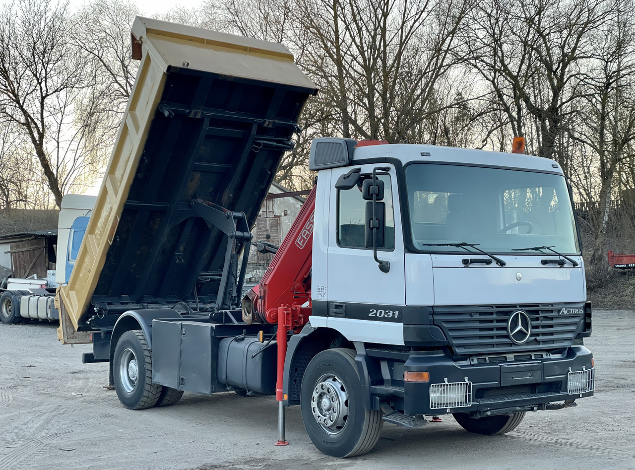 MERCEDES-BENZ ACTROS - Самосвал камион: снимка 2 MERCEDES-BENZ ACTROS - Самосвал камион: снимка 2