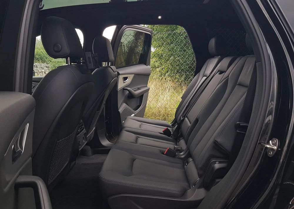 Джип Audi Q7: снимка 17