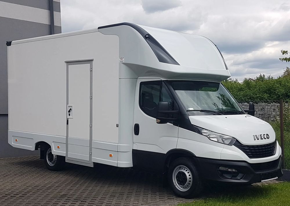 Iveco DAILY KONTENER NISKOPODŁOGOWY 4,43x2,23x2,42 SKLEP FOODTRUCK BAR KLIMA KONIOWÓZ KAMPER - Лекотоварен автомобил фургон: снимка 1 Iveco DAILY KONTENER NISKOPODŁOGOWY 4,43x2,23x2,42 SKLEP FOODTRUCK BAR KLIMA KONIOWÓZ KAMPER - Лекотоварен автомобил фургон: снимка 1