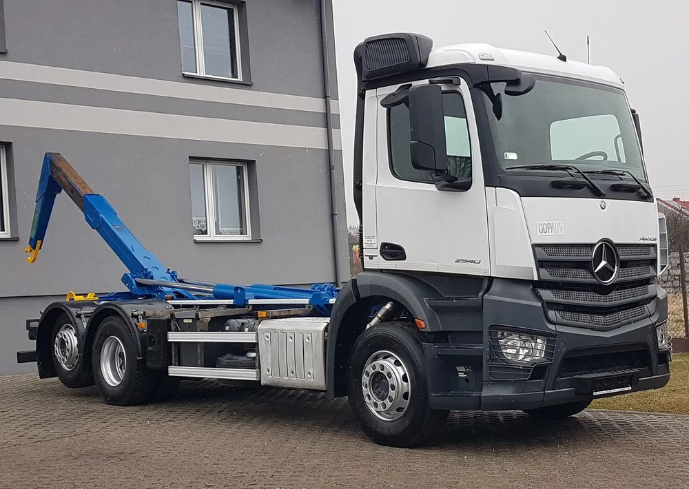 Mercedes-Benz ANTOS ACTROS HAKOWIEC 3 OSIE 6x2 KLIMA HAKOWIEC DO KONTENERÓW - Мултилифт с кука камион: снимка 5 Mercedes-Benz ANTOS ACTROS HAKOWIEC 3 OSIE 6x2 KLIMA HAKOWIEC DO KONTENERÓW - Мултилифт с кука камион: снимка 5