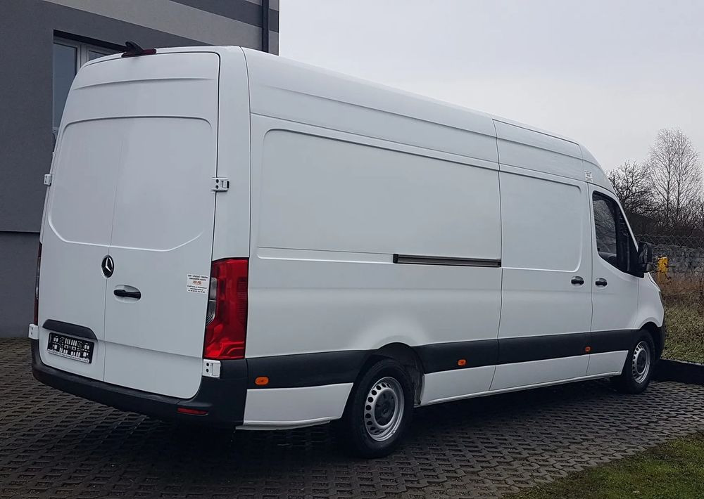 Mercedes-Benz SPRINTER MAXI CHŁODNIA AGREGAT 2 KOMORY GRZANIE IZOTERMA KLIMA 314 CDI MANUAL - Хладилен бус: снимка 4 Mercedes-Benz SPRINTER MAXI CHŁODNIA AGREGAT 2 KOMORY GRZANIE IZOTERMA KLIMA 314 CDI MANUAL - Хладилен бус: снимка 4