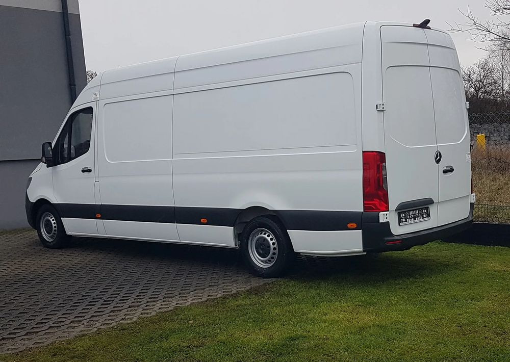 Mercedes-Benz SPRINTER MAXI CHŁODNIA AGREGAT 2 KOMORY GRZANIE IZOTERMA KLIMA 314 CDI MANUAL - Хладилен бус: снимка 3 Mercedes-Benz SPRINTER MAXI CHŁODNIA AGREGAT 2 KOMORY GRZANIE IZOTERMA KLIMA 314 CDI MANUAL - Хладилен бус: снимка 3