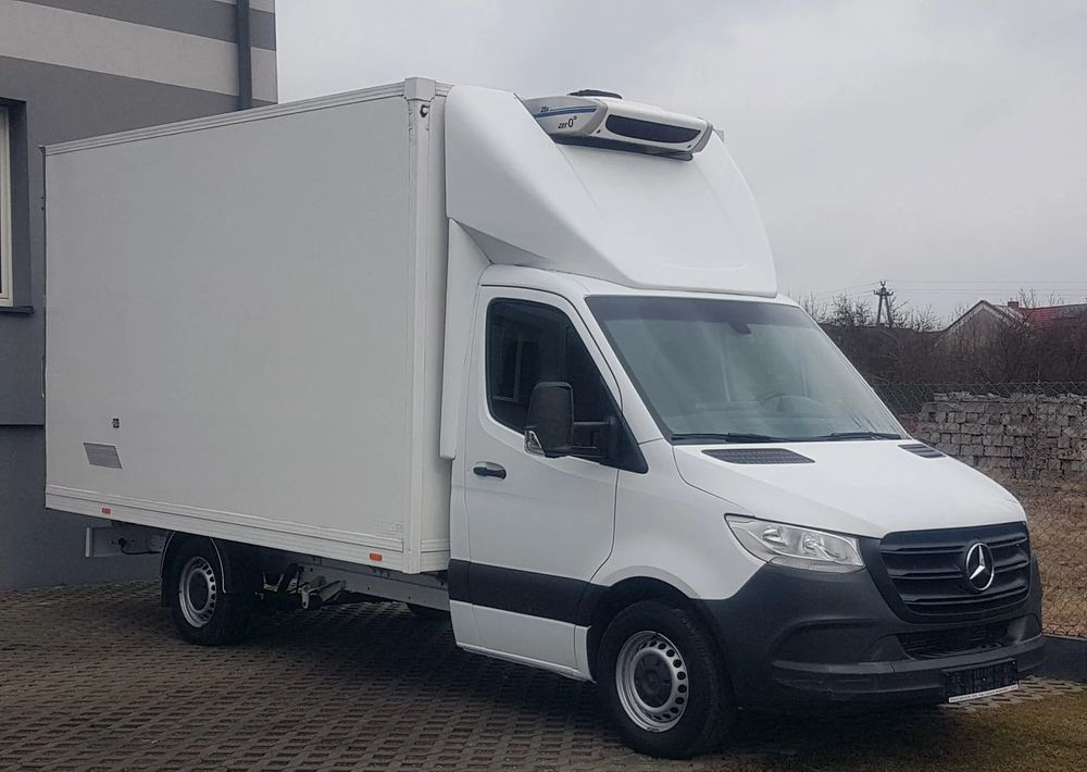Mercedes-Benz Sprinter CHŁODNIA 8EP IZOTERMA AGREGAT ZANOTTI 4,12x2,15x2,30 KLIMA 314CDI - Хладилен бус: снимка 1 Mercedes-Benz Sprinter CHŁODNIA 8EP IZOTERMA AGREGAT ZANOTTI 4,12x2,15x2,30 KLIMA 314CDI - Хладилен бус: снимка 1