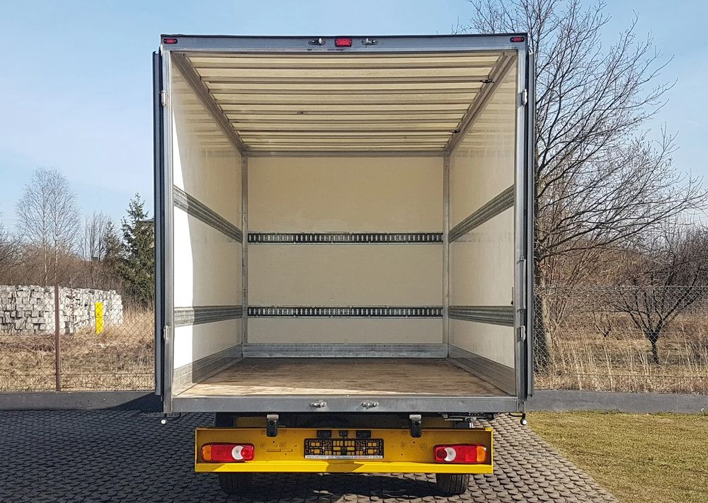 Renault MASTER KONTENER 8EP 4,21x2,23x2,22 KLIMA KRAJOWY MANUAL 6-BIEGÓW - Лекотоварен автомобил фургон: снимка 5 Renault MASTER KONTENER 8EP 4,21x2,23x2,22 KLIMA KRAJOWY MANUAL 6-BIEGÓW - Лекотоварен автомобил фургон: снимка 5