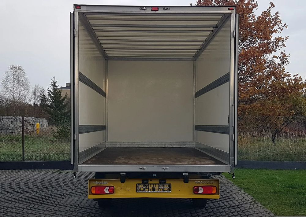 Renault MASTER KONTENER 8EP 4,21x2,23x2,22 KLIMA KRAJOWY MANUAL 6-BIEGÓW - Лекотоварен автомобил фургон: снимка 5 Renault MASTER KONTENER 8EP 4,21x2,23x2,22 KLIMA KRAJOWY MANUAL 6-BIEGÓW - Лекотоварен автомобил фургон: снимка 5
