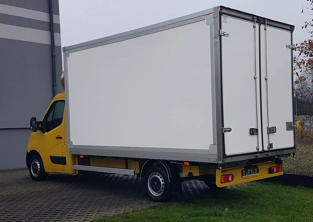 Renault MASTER KONTENER 8EP 4,21x2,23x2,22 KLIMA MANUAL KRAJOWY 6-BIEGÓW - Лекотоварен автомобил фургон: снимка 3 Renault MASTER KONTENER 8EP 4,21x2,23x2,22 KLIMA MANUAL KRAJOWY 6-BIEGÓW - Лекотоварен автомобил фургон: снимка 3