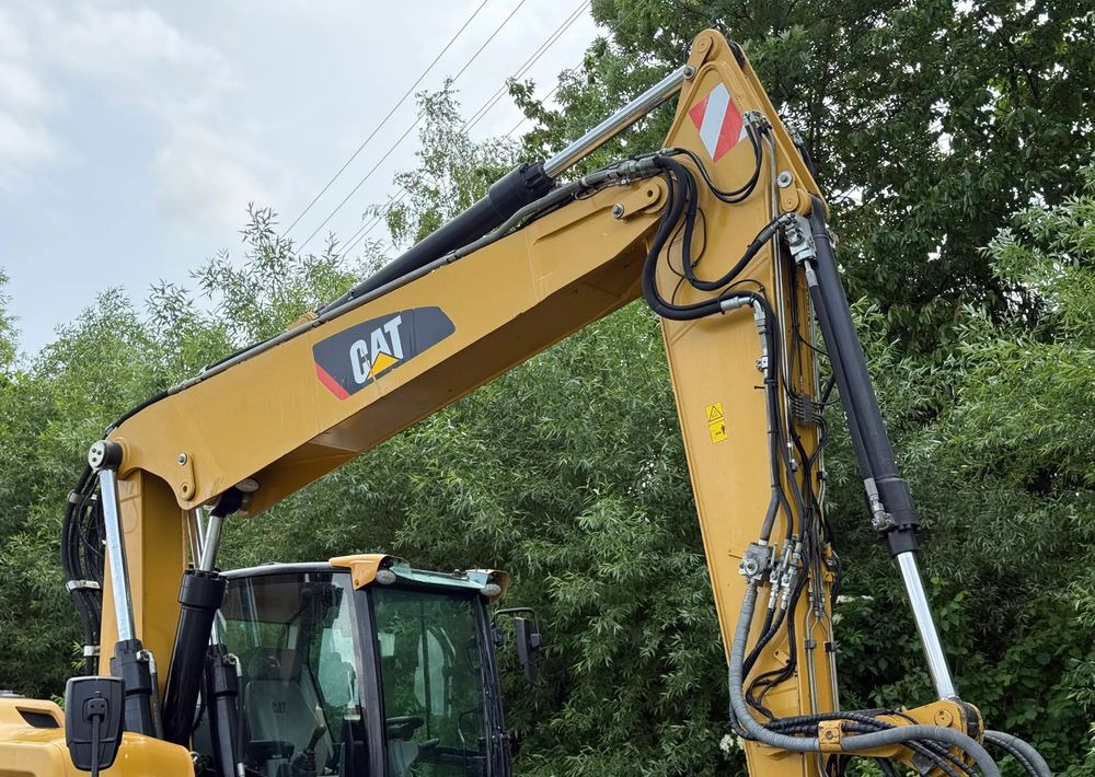 Caterpillar CAT 318 F * Powertilt * Sprowadzony* 9700 MTG * Caterpillar * Stan Perfekcyjny - Колесен багер: снимка 4 Caterpillar CAT 318 F * Powertilt * Sprowadzony* 9700 MTG * Caterpillar * Stan Perfekcyjny - Колесен багер: снимка 4
