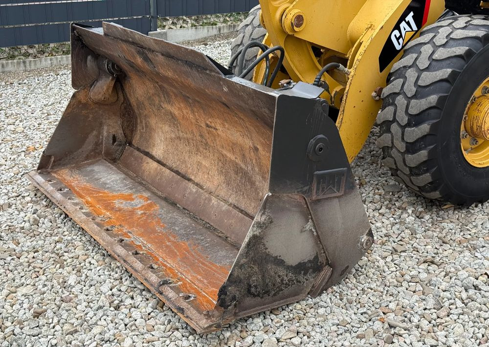 Caterpillar * CAT 907 H * Ładowarka * Sprowadzona * Bardzo Dobry Stan - Колесен товарач: снимка 2 Caterpillar * CAT 907 H * Ładowarka * Sprowadzona * Bardzo Dobry Stan - Колесен товарач: снимка 2