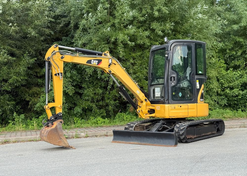 Caterpillar Minikoparka * CAT 303.5 E CR * Sprowadzona ! * Bardzo Dobry Stan * Minikoparka - Верижен багер: снимка 2 Caterpillar Minikoparka * CAT 303.5 E CR * Sprowadzona ! * Bardzo Dobry Stan * Minikoparka - Верижен багер: снимка 2