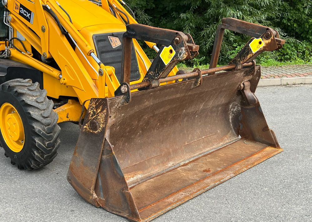 JCB KOPARKO ŁADOWARKA JCB 3CX STAN DOBRY - Багер-товарач: снимка 3 JCB KOPARKO ŁADOWARKA JCB 3CX STAN DOBRY - Багер-товарач: снимка 3