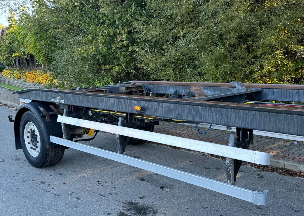 Kögel * Przyczepa Do Przewozu Kontenerów * - Мултилифт/ Лифтдъмпер ремарке: снимка 4 Kögel * Przyczepa Do Przewozu Kontenerów * - Мултилифт/ Лифтдъмпер ремарке: снимка 4