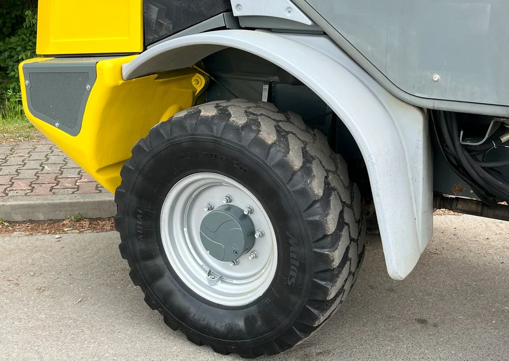 Kramer * Kramer Allrad Neuson 950 * Ładowarka * Sprowadzona * Bardzo Dobry Stan - Колесен товарач: снимка 5 Kramer * Kramer Allrad Neuson 950 * Ładowarka * Sprowadzona * Bardzo Dobry Stan - Колесен товарач: снимка 5