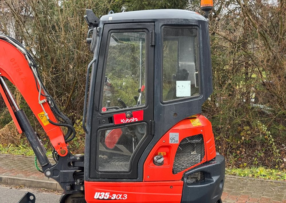 Мини багер Kubota * Sprowadzona * Minikoparka * Kubota U 35-3&3 * 3.5 Ton *: снимка 18 Мини багер Kubota * Sprowadzona * Minikoparka * Kubota U 35-3&3 * 3.5 Ton *: снимка 18