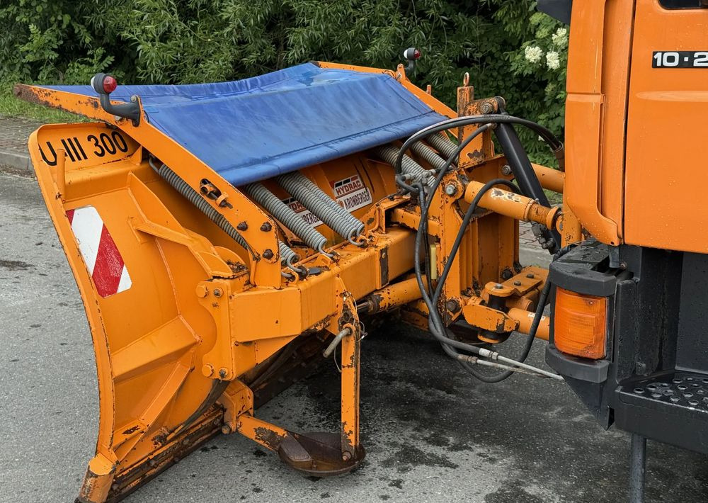 MAN * MAN LE 10.220 *Kiper Wywrotka * 4x4 * Pług Piaskarka * Zimowe Utrzymanie * Sprowadzony * HDS MKG * - Самосвал камион: снимка 4 MAN * MAN LE 10.220 *Kiper Wywrotka * 4x4 * Pług Piaskarka * Zimowe Utrzymanie * Sprowadzony * HDS MKG * - Самосвал камион: снимка 4