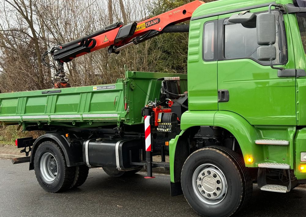 MAN * MAN TGA 18-360 * Kiper Wywrotka * 4x2 * Kran Palfinger PK 9501 Sprowadzony - Самосвал камион: снимка 5 MAN * MAN TGA 18-360 * Kiper Wywrotka * 4x2 * Kran Palfinger PK 9501 Sprowadzony - Самосвал камион: снимка 5