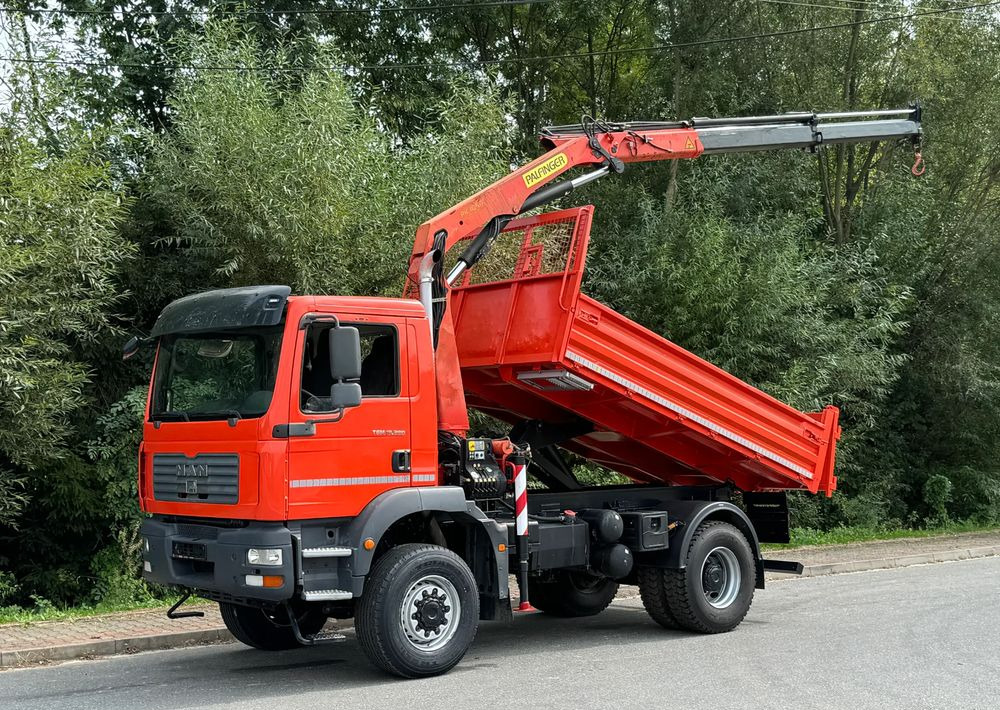 MAN TGM 18-280 MAN 4x4 HDS PALFINGER 105 KIPER WYWROTKA MEILLER BARDZO DOBRY STAN - Самосвал камион: снимка 1 MAN TGM 18-280 MAN 4x4 HDS PALFINGER 105 KIPER WYWROTKA MEILLER BARDZO DOBRY STAN - Самосвал камион: снимка 1