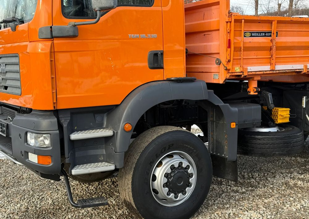 MAN * TGM 18-330 MAN 4x4 HDS Hiab 122 * Kiper Wywrotka * Bardzo Dobry Stan - Самосвал камион: снимка 5 MAN * TGM 18-330 MAN 4x4 HDS Hiab 122 * Kiper Wywrotka * Bardzo Dobry Stan - Самосвал камион: снимка 5