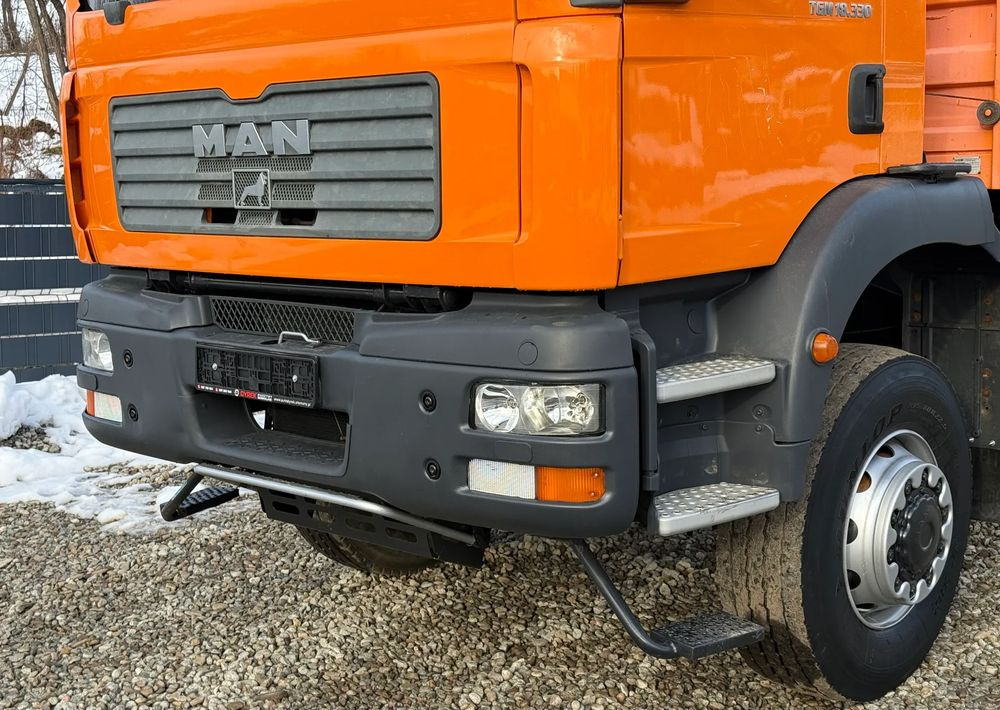 MAN * TGM 18-330 MAN 4x4 HDS Hiab 122 * Kiper Wywrotka * Bardzo Dobry Stan - Самосвал камион: снимка 3 MAN * TGM 18-330 MAN 4x4 HDS Hiab 122 * Kiper Wywrotka * Bardzo Dobry Stan - Самосвал камион: снимка 3