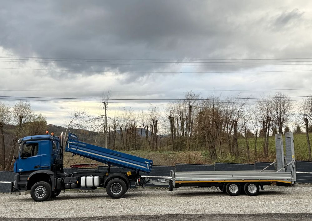Самосвал камион Mercedes-Benz * Arocs * 4X4 * JAK NOWY * Wywrotka Kiper Meiller+ Przyczepa * Zestaw Sprowadzony * 80.700 km Oryginalnie * Mercedes: снимка 20 Самосвал камион Mercedes-Benz * Arocs * 4X4 * JAK NOWY * Wywrotka Kiper Meiller+ Przyczepa * Zestaw Sprowadzony * 80.700 km Oryginalnie * Mercedes: снимка 20