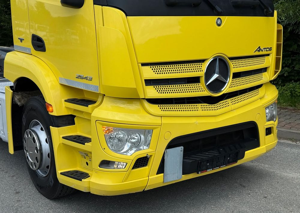 Mercedes-Benz * Hakowiec * Mercedes Antos 2543 * Sprowadzony * Stan Perfekcyjny - Мултилифт с кука камион: снимка 3 Mercedes-Benz * Hakowiec * Mercedes Antos 2543 * Sprowadzony * Stan Perfekcyjny - Мултилифт с кука камион: снимка 3