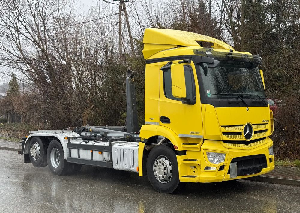 Mercedes-Benz * Hakowiec * Mercedes Antos 2543 * Sprowadzony * Stan Perfekcyjny - Мултилифт с кука камион: снимка 3 Mercedes-Benz * Hakowiec * Mercedes Antos 2543 * Sprowadzony * Stan Perfekcyjny - Мултилифт с кука камион: снимка 3