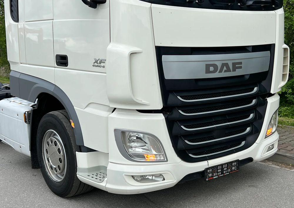 DAF *DAF XF 106 410 Euro 6 RETARDER KLIMA SPROWADZONY SUPER STAN CIĄGNIK SIODŁOWY - Влекач: снимка 3 DAF *DAF XF 106 410 Euro 6 RETARDER KLIMA SPROWADZONY SUPER STAN CIĄGNIK SIODŁOWY - Влекач: снимка 3