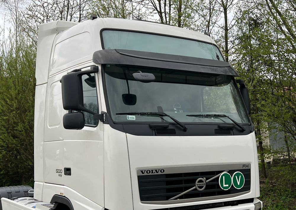 Volvo VOLVO FH 500 EEV SUPER STAN CIĄGNIK SIODŁOWY HYDRAULIKA - Влекач: снимка 4 Volvo VOLVO FH 500 EEV SUPER STAN CIĄGNIK SIODŁOWY HYDRAULIKA - Влекач: снимка 4