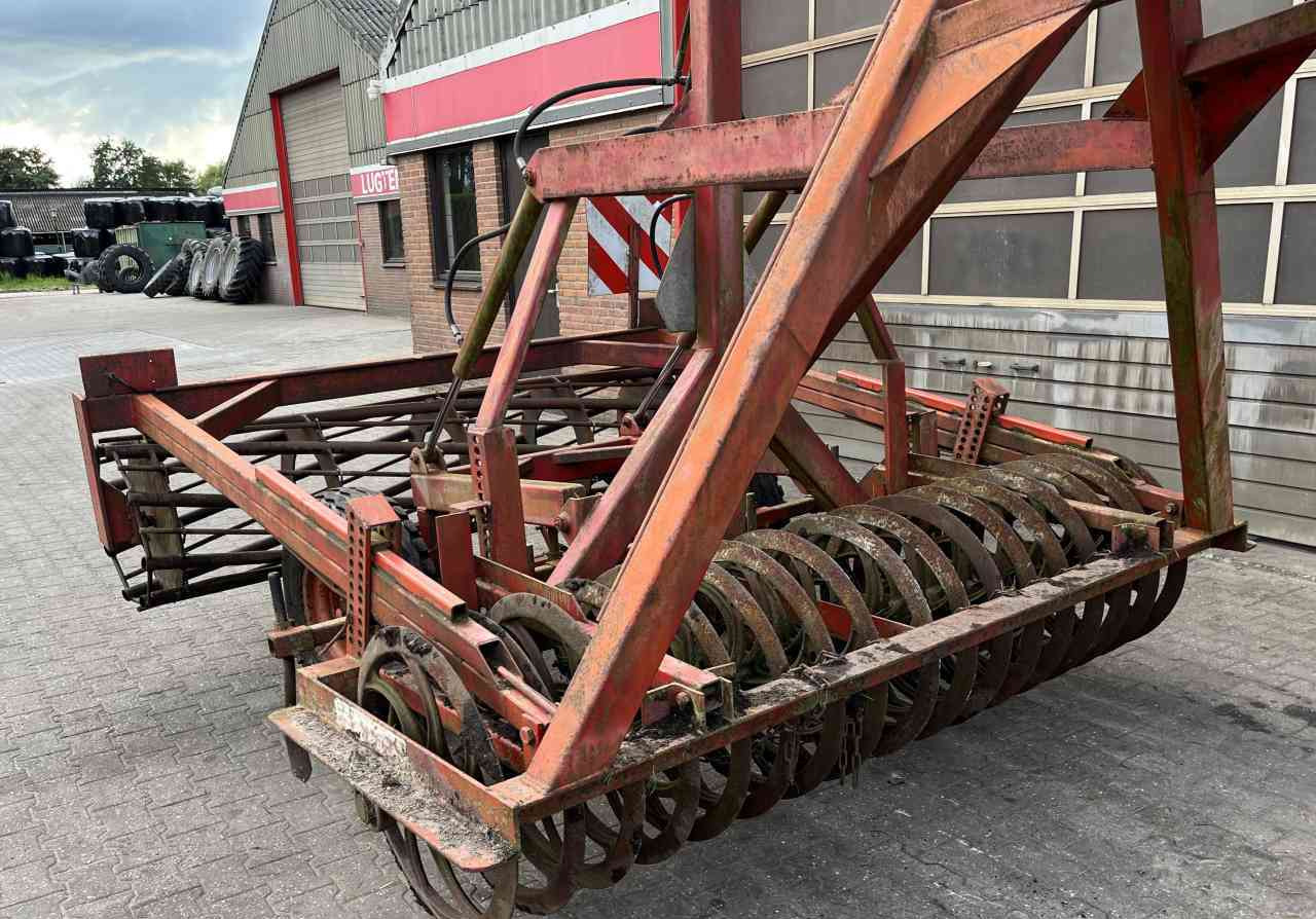 Evers Getrokken Vorenpakker Grondbewerking - Селскостопански валяк: снимка 3 Evers Getrokken Vorenpakker Grondbewerking - Селскостопански валяк: снимка 3