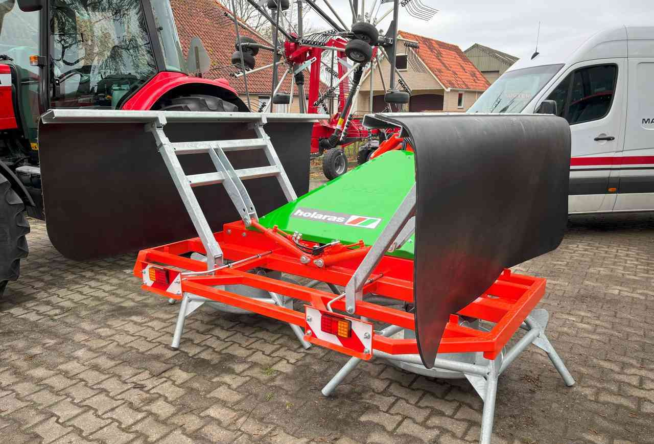 Holaras Jumbo HK kuilverdeler nieuw Weidebouwmachines - Оборудване за силаж: снимка 4 Holaras Jumbo HK kuilverdeler nieuw Weidebouwmachines - Оборудване за силаж: снимка 4