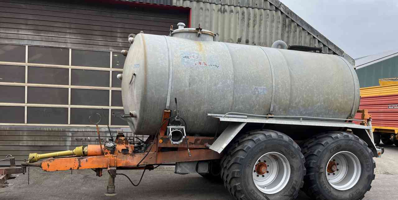 Jako 10000 liter tank mestverwerking - Цистерна за течен тор: снимка 2 Jako 10000 liter tank mestverwerking - Цистерна за течен тор: снимка 2