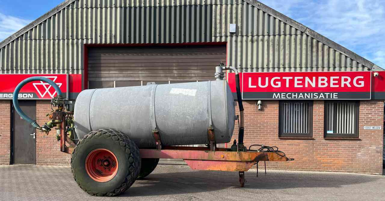 Jako 5000 Liter mesttank mestverwerking - Цистерна за течен тор: снимка 1 Jako 5000 Liter mesttank mestverwerking - Цистерна за течен тор: снимка 1