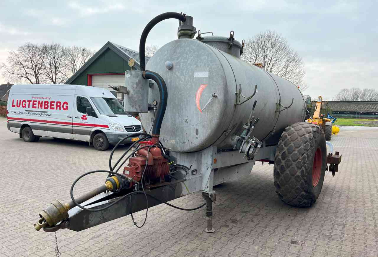 Jako 6000 l. mesttank met injecteur bemesting - Цистерна за течен тор: снимка 3 Jako 6000 l. mesttank met injecteur bemesting - Цистерна за течен тор: снимка 3