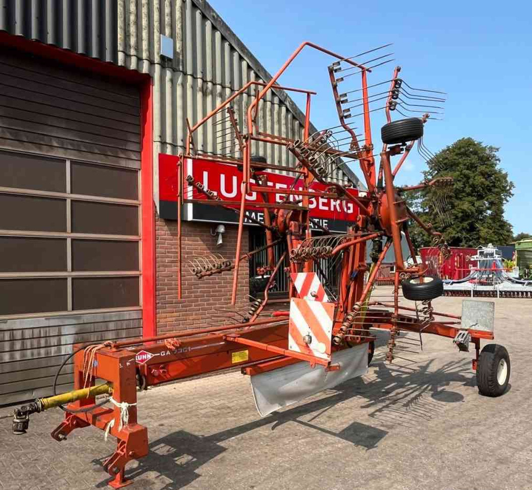 Kuhn GA 7301Hark, zwiller, rugger, rake, weidebouwmachines - Гребло/ Сенообръщачка: снимка 2 Kuhn GA 7301Hark, zwiller, rugger, rake, weidebouwmachines - Гребло/ Сенообръщачка: снимка 2
