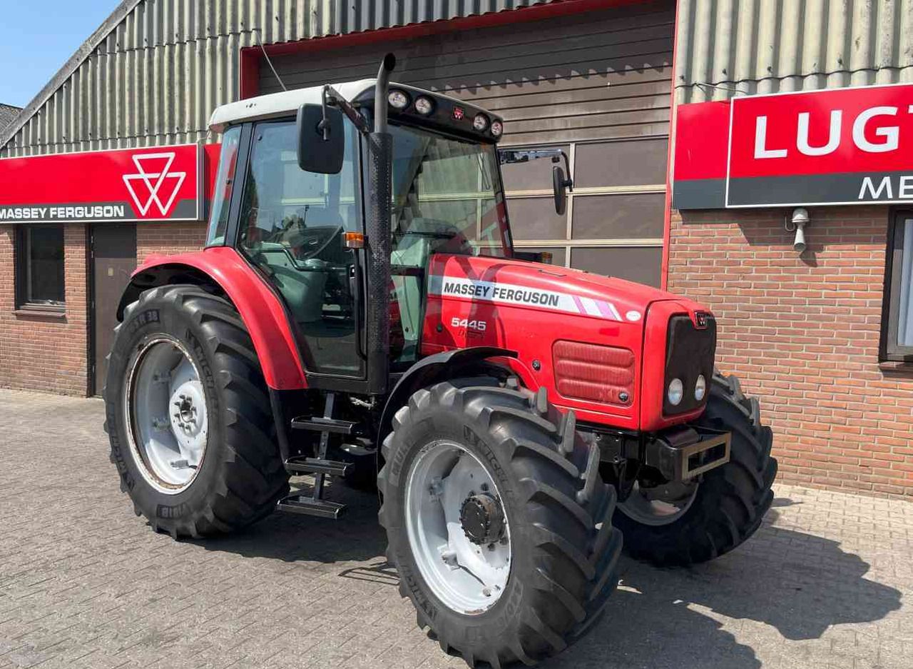 Massey Ferguson 5455 Tier-2 Dyna-4 Tractoren - Трактор: снимка 2 Massey Ferguson 5455 Tier-2 Dyna-4 Tractoren - Трактор: снимка 2