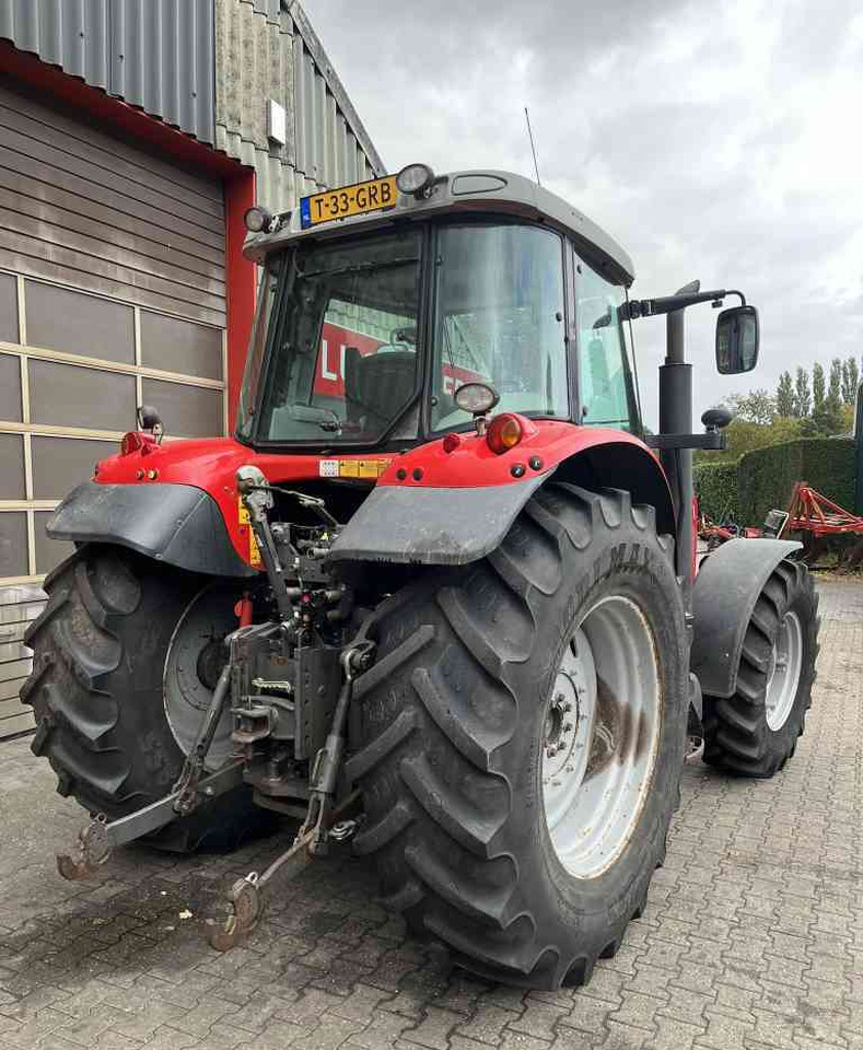 Massey Ferguson 6465 Dyna-6 Tractoren - Трактор: снимка 4 Massey Ferguson 6465 Dyna-6 Tractoren - Трактор: снимка 4