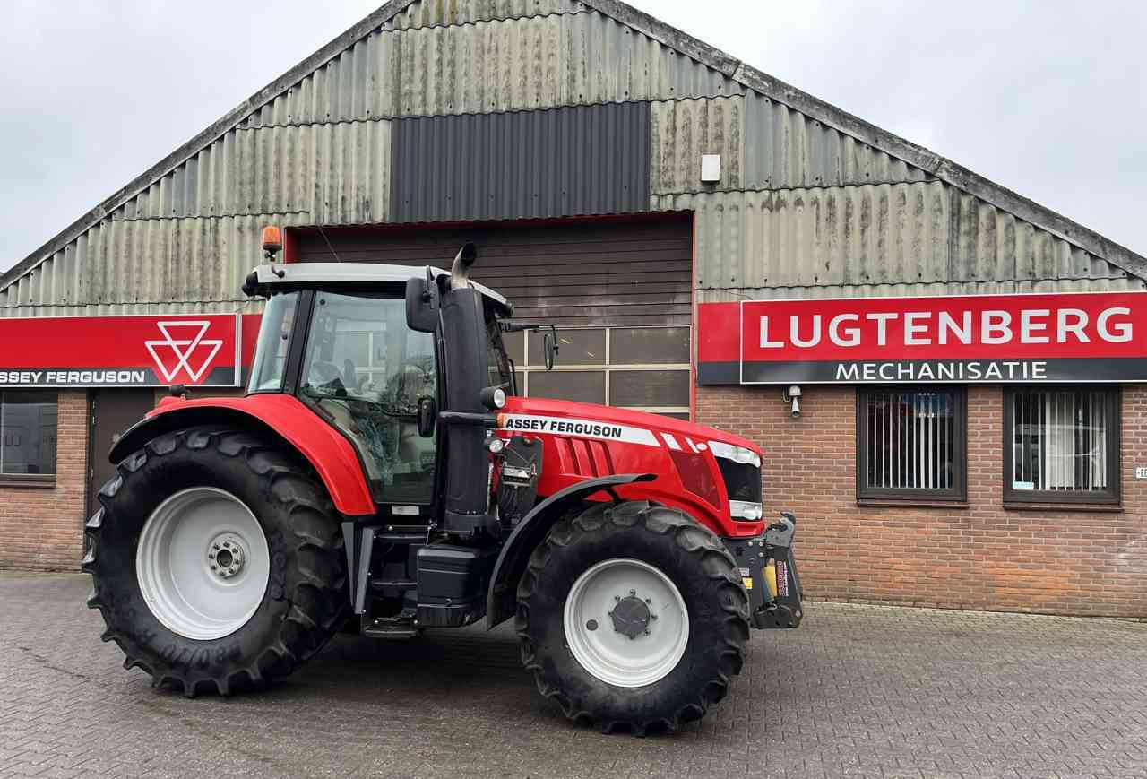 Massey Ferguson 7715 Dyna-6 Efficient Tractoren - Трактор: снимка 1 Massey Ferguson 7715 Dyna-6 Efficient Tractoren - Трактор: снимка 1