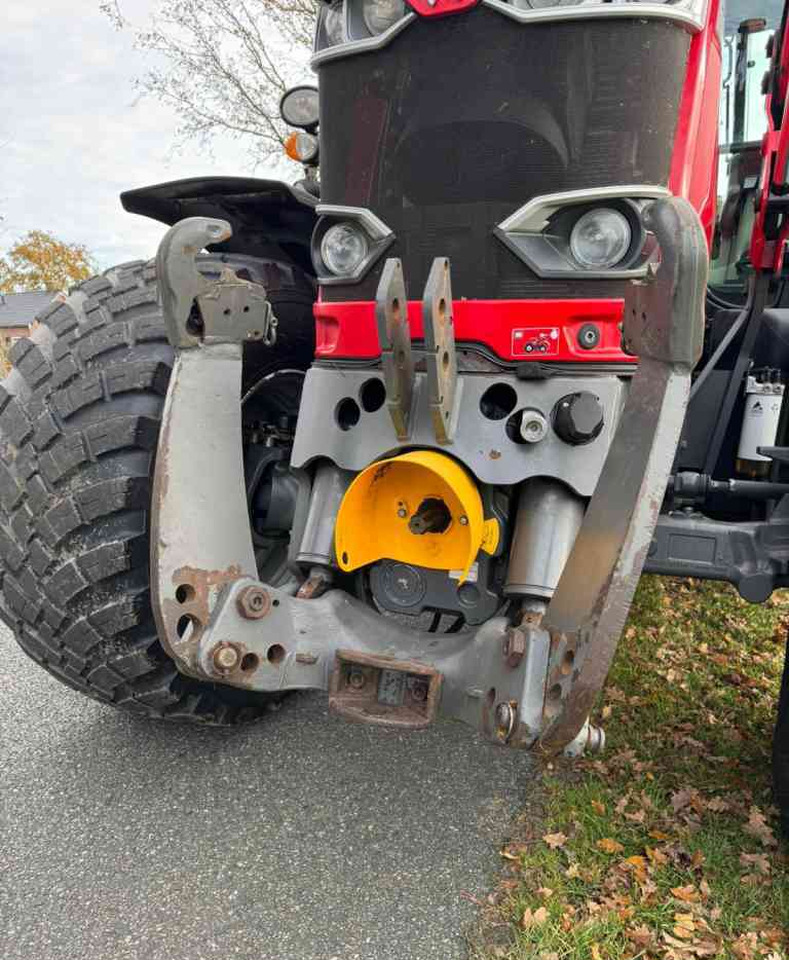 Massey Ferguson 7716 Dyna-6 Essential Tractoren - Трактор: снимка 5 Massey Ferguson 7716 Dyna-6 Essential Tractoren - Трактор: снимка 5