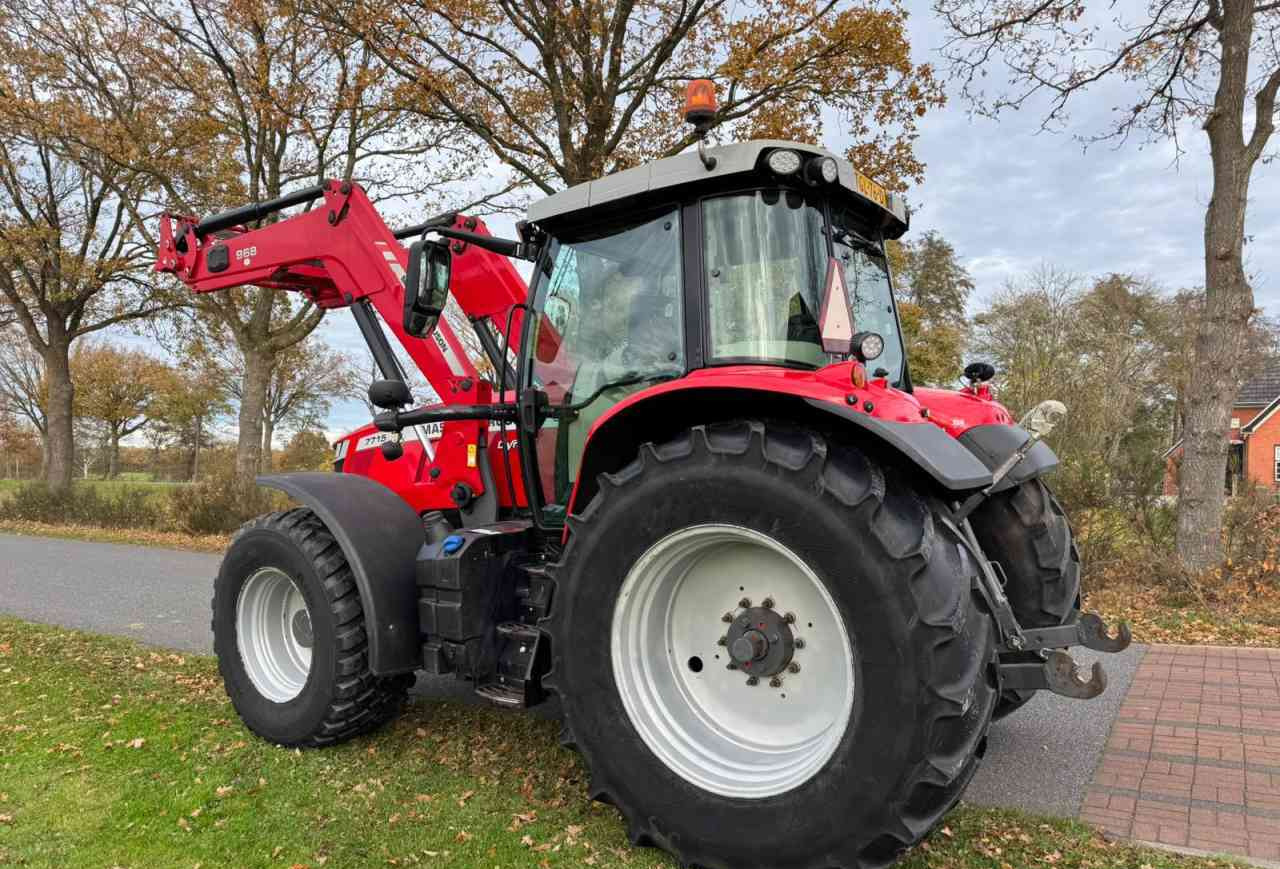 Massey Ferguson 7716 Dyna-6 Essential Tractoren - Трактор: снимка 4 Massey Ferguson 7716 Dyna-6 Essential Tractoren - Трактор: снимка 4
