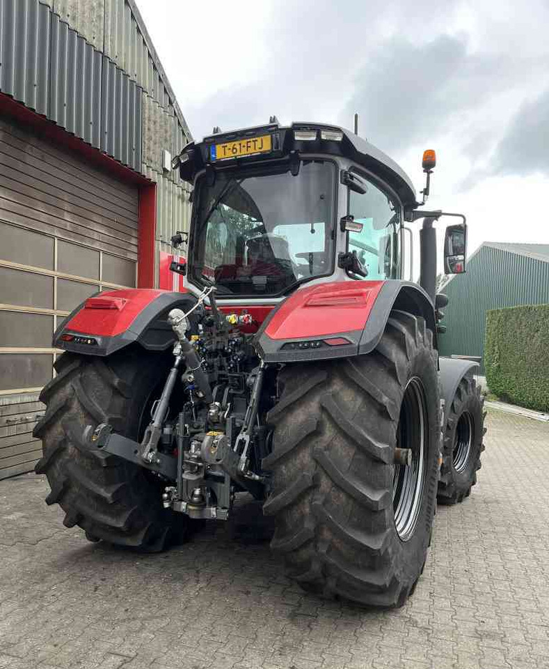 Massey Ferguson 8S.225 Dyna-VT Exclusive Tractoren - Трактор: снимка 5 Massey Ferguson 8S.225 Dyna-VT Exclusive Tractoren - Трактор: снимка 5