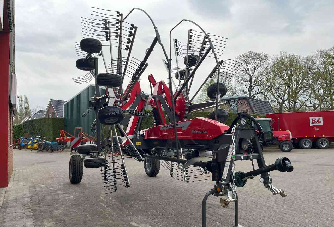 Massey Ferguson RK 922 TRC Gen2 hark middenafleg, hark, zwiller, rugger, rake, weidebouwmachines - Гребло/ Сенообръщачка: снимка 3 Massey Ferguson RK 922 TRC Gen2 hark middenafleg, hark, zwiller, rugger, rake, weidebouwmachines - Гребло/ Сенообръщачка: снимка 3