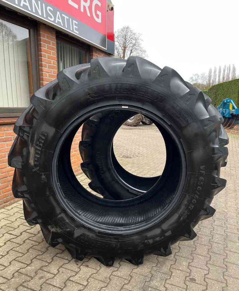 Michelin Xeobib VF650/60R38 banden diversen - Гуми и джанти за Селскостопанска техника: снимка 3 Michelin Xeobib VF650/60R38 banden diversen - Гуми и джанти за Селскостопанска техника: снимка 3