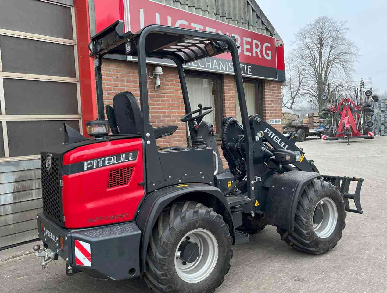 Pitbull X27-45CRT Minishovel - Колесен товарач: снимка 5 Pitbull X27-45CRT Minishovel - Колесен товарач: снимка 5