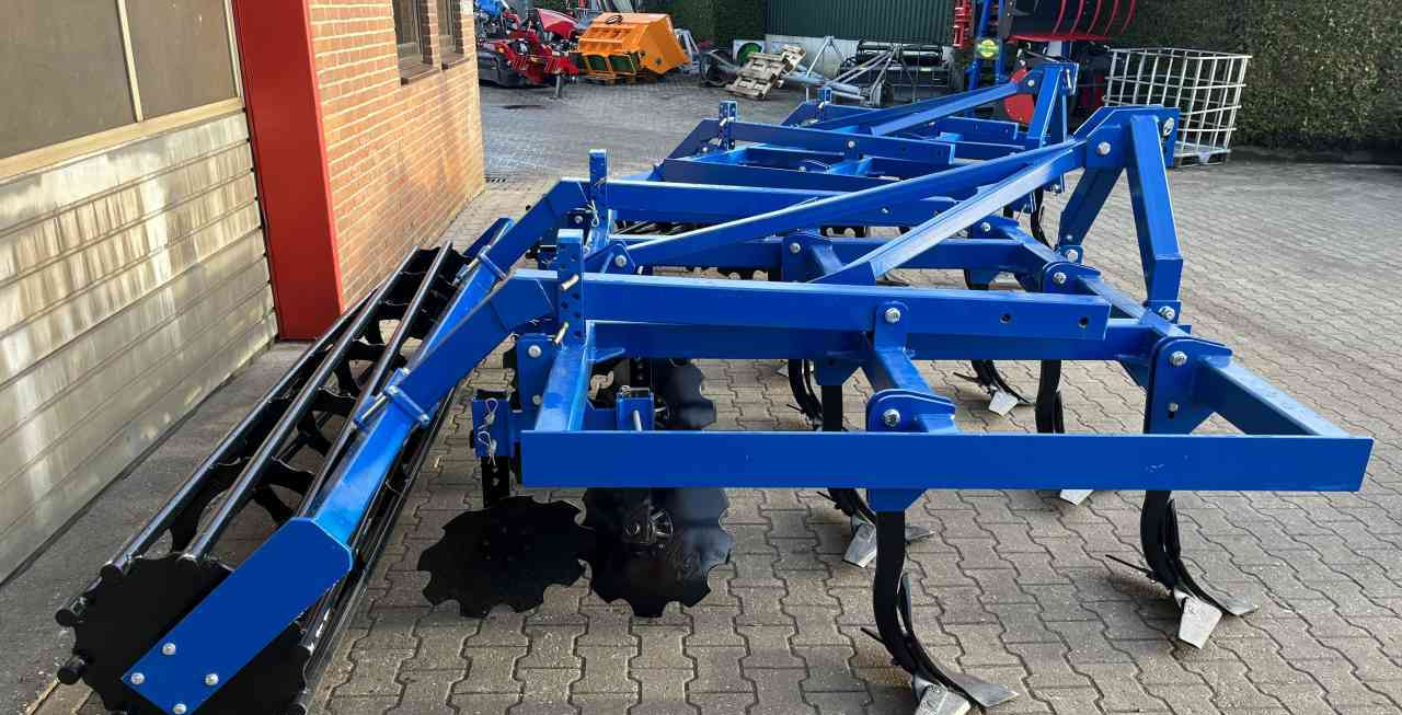 STP RKW 3 Vleugelschaar cultivator pakkerrol grondbewerking - Култиватор: снимка 5 STP RKW 3 Vleugelschaar cultivator pakkerrol grondbewerking - Култиватор: снимка 5