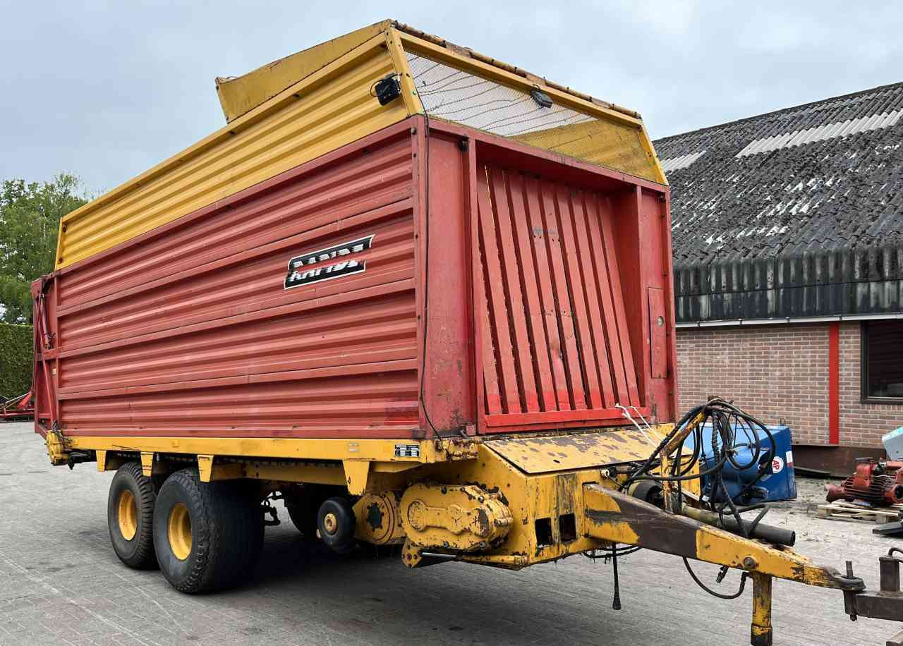 Schuitemaker Rapide 100 Ladewagen/Opraapwagen Weidebouwmachines - Саморазтоварващо се ремарке: снимка 1 Schuitemaker Rapide 100 Ladewagen/Opraapwagen Weidebouwmachines - Саморазтоварващо се ремарке: снимка 1