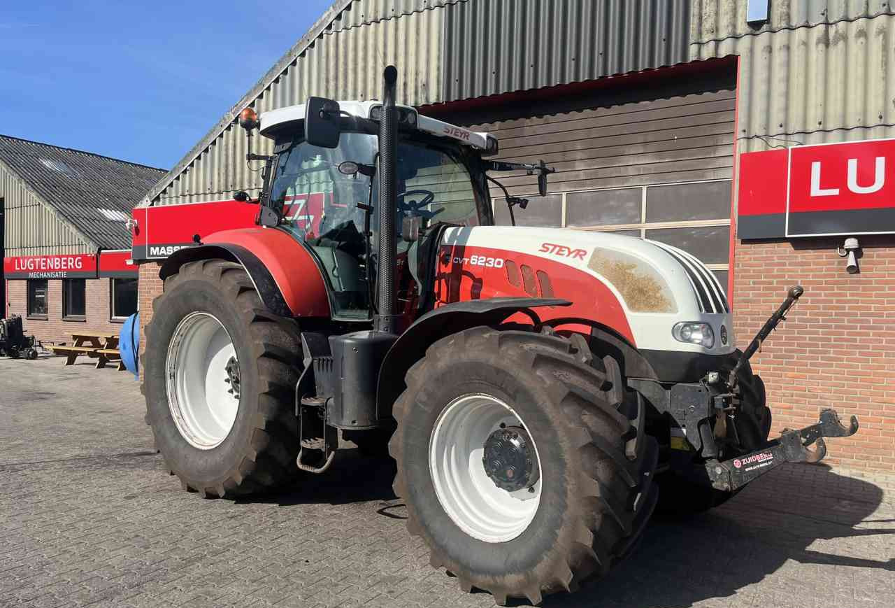 Steyr CVT 6230 Tractoren - Трактор: снимка 2 Steyr CVT 6230 Tractoren - Трактор: снимка 2