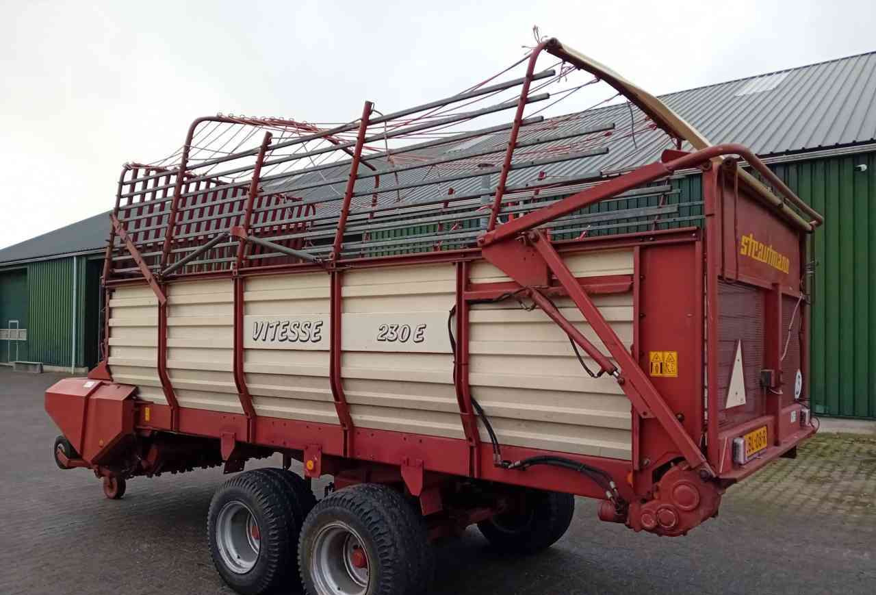Strautmann Vitesse 230E opraapwagen, ladewagen, weidebouwmachines - Саморазтоварващо се ремарке: снимка 3 Strautmann Vitesse 230E opraapwagen, ladewagen, weidebouwmachines - Саморазтоварващо се ремарке: снимка 3