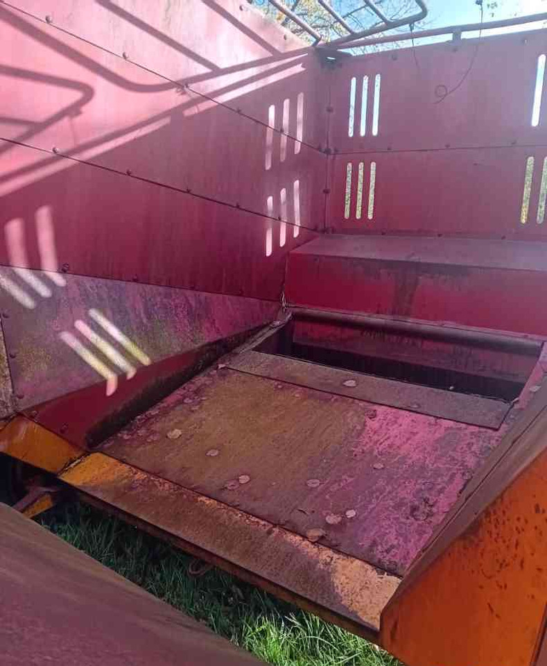 Taarup 1015 - Саморазтоварващо се ремарке: снимка 4 Taarup 1015 - Саморазтоварващо се ремарке: снимка 4